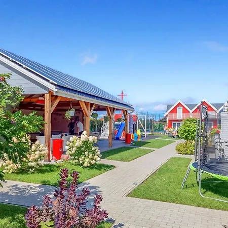 Feriehus 2 Bedroom Beautiful In Sarbinowo